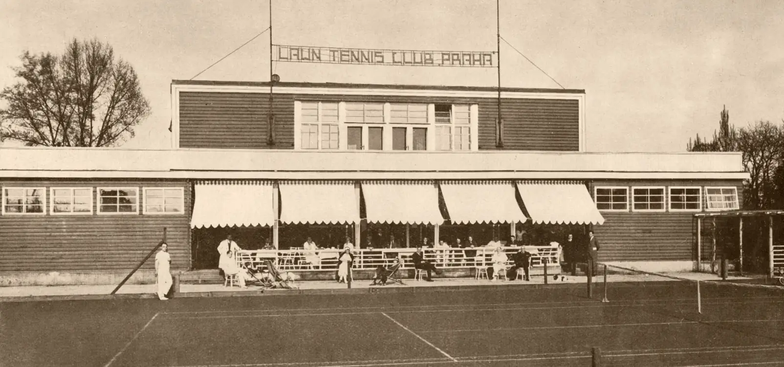 Klubovna Lawn Tennis Club PRAHA ze třicátých let minulého století